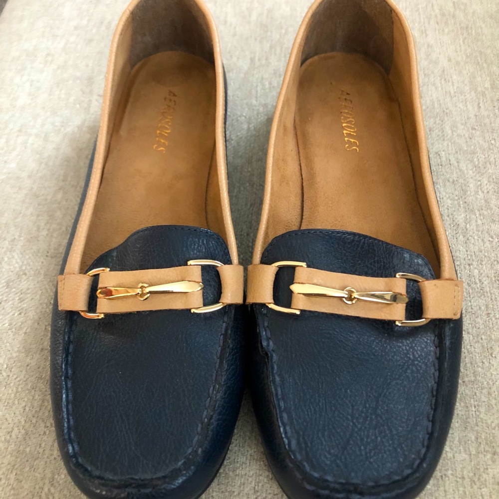 Woman’s never worn Size 9 Aerosols shoes